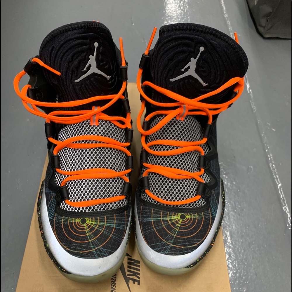 Jordan DUNK HI SUPREME SPARK sneakers